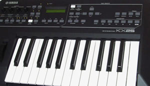 MIDI コントローラー KX25